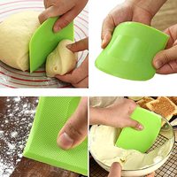 Grattoir et coupe-pâte en plastique alimentaire avec spatule en PE pour le pain, les gâteaux, la pâtisserie et la cuisine