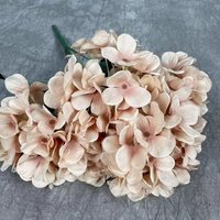 Hortensia artificiel en soie à bas prix en vrac d'usine fleur d'hortensia au toucher réel pour les décorations de Noël