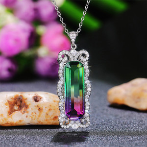 Elegante Collana con Pendente a Catena in Rame Sfumato, Gioiello di Tendenza per Donne, Ideale per Feste e Serate - Product Image 3
