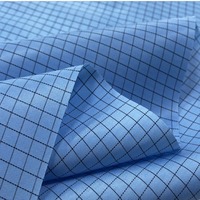 Tissu sergé conducteur en polyester ESD anti-statique et sans peluches à grille de 5 mm pour salles blanches d'électronique et de semi-conducteurs