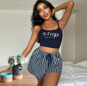 Conjunto de Shorts Novos com Estampa Listrada e Alças Ajustáveis para Uso em Casa - Product Image 4