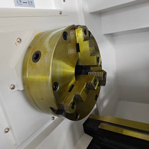 Máy tiện <span class=keywords><strong>CNC</strong></span> ck6160a hạng nặng với trục chính 8 trạm chính xác cao để gia công kim loại - Product Image 3