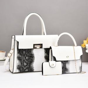 Set di 3 Borse in Pelle di Coccodrillo all'Ingrosso, Borsa a Tracolla <span class=keywords><strong>Rosa</strong></span> con Pochette per Donna - Product Image 5