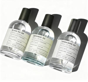 Flacon vaporisateur de parfum en verre de flint carré de 100 ml, 50 ml, 30 ml, en gros, logo personnalisé en stock, vide et rechargeable - Product Image 2