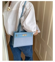 Sac à bandoulière pour femme, mode estivale, sac en PU rétro de luxe, fermeture à double poignée, décoration avec lettres