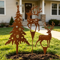 Kit de piquets de jardin en fer rouillé faits à la main avec arbre de Noël pour la décoration de jardin en hiver