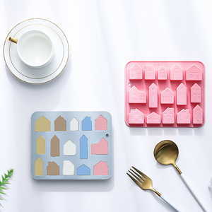 Moules à gâteau en silicone antiadhésifs sur le thème de la maison, de qualité alimentaire, réutilisables, mignons, en silicone magnétique pour chocolat, bonbons et glaces DIY - Product Image 2