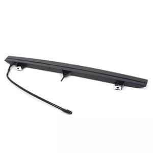 Luz de Freno LED de Montaje Alto para Audi Q5 2009-2017, Negra y Roja, 8R0945097 8R0945097A - Product Image 2