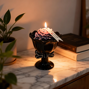 Bougie parfumée en céramique de style bouquet, décoration créative pour la maison, rose et noir, avec nœud - Product Image 4