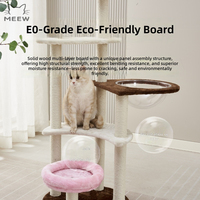 Arbre à chat en bois écologique multi-niveaux pour petit appartement, avec capsule spatiale et poteau à gratter en sisal, emballé en carton