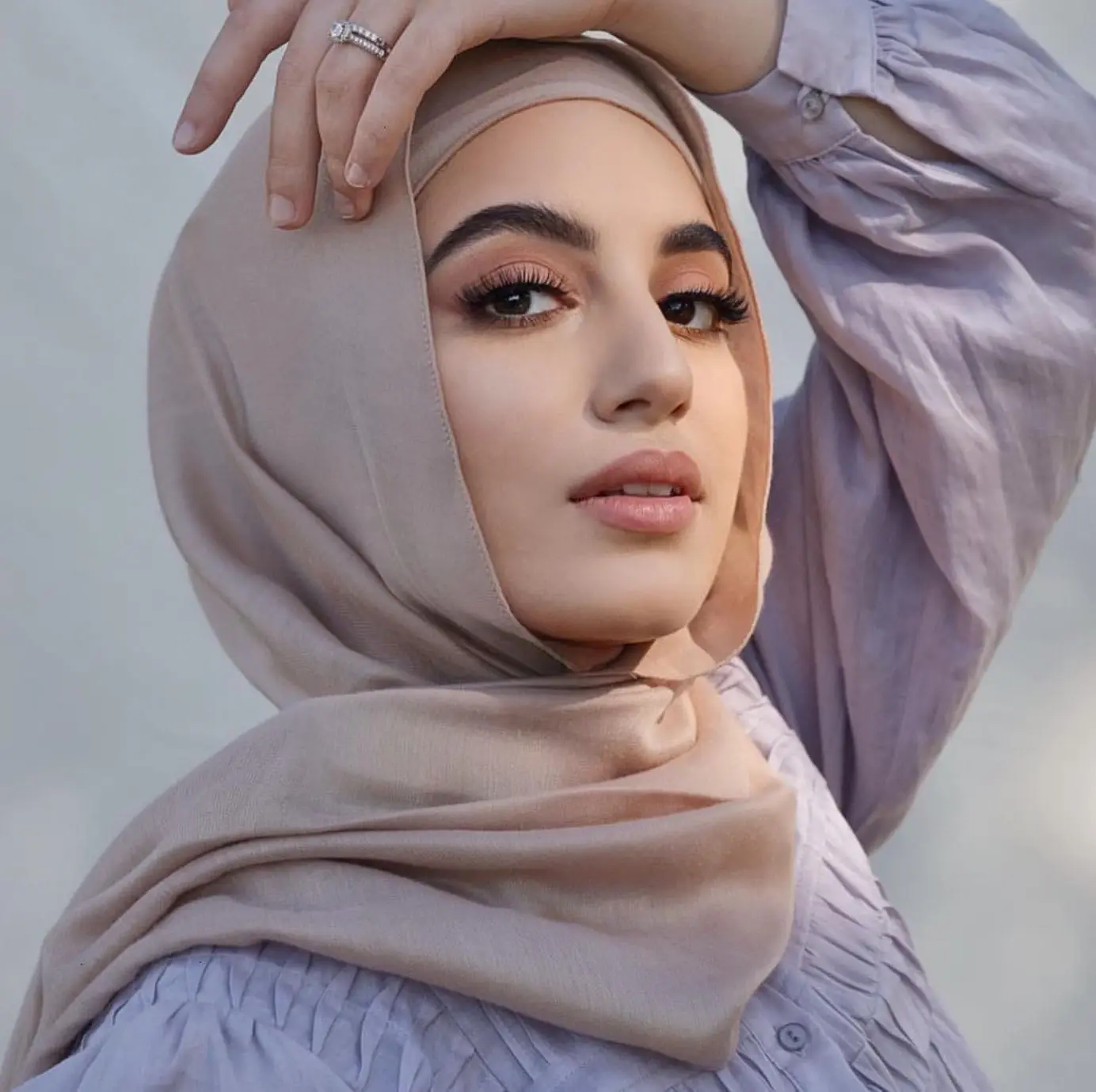 Hijab de Modal Premium personalizado con pañuelo a juego Color interior musulmán transpirable algodón Modal Hijab Tudung chal para mujer
