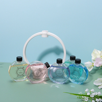 Diffuseur de parfum d'hôtel avec ambiance Diffuseur de roseau clair de couleur Vaporisateur automatique Décoration de fête Air frais