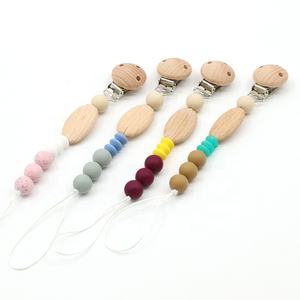 Supporto per ciuccio in legno progettato su misura con perline in Silicone e catena per bambini 0-12 mesi - Product Image 2