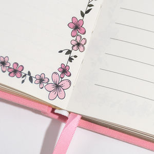 Diario de Oración y Estudio Bíblico de Tapa Dura con Tela de Lino y Borde Dorado, Se Acepta Personalización de Logotipo, Tamaño y Diseño Interior - Product Image 6