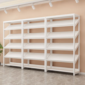 Présentoir de magasin de chaussures de luxe léger Étagères pour produits de soins de la peau Étagères pour échantillons de vêtements de chaussures Étagère multicouche inclinée