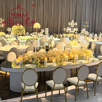 Hôtel salle de banquet mariages blanc fer métal base miroir verre top événements tables et chaises