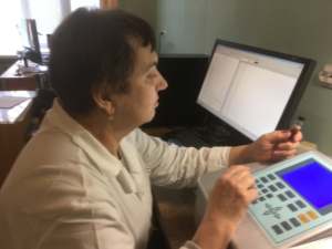 UV-vis Spektrofotometre Fiyatı 320-1100nm 722g Tek Işınlı UV VIS Spektrofotometre Laboratuvar Kantitatif Analiz için - Product Image 6