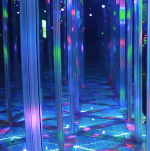 Labyrinthe de miroir de labyrinthe en cristal de vente directe d'usine avec la génération d'intérieur légère un labyrinthe de miroir pour Playhouse - Product Image 5