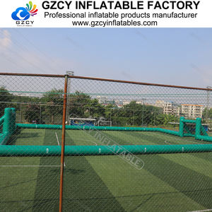 Grand terrain de football <span class=keywords><strong>gonflable</strong></span> en PVC avec savon à <span class=keywords><strong>eau</strong></span> pour le football, savon <span class=keywords><strong>gonflable</strong></span> à <span class=keywords><strong>louer</strong></span>, terrain de football, <span class=keywords><strong>jeux</strong></span> de sport gonflables - Product Image 4