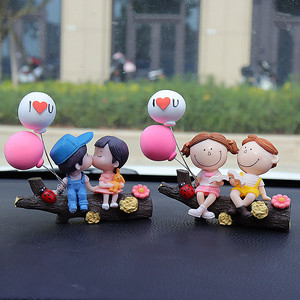 Nouvel ornement de voiture: Adorable arbre branche Couple tableau de bord écran accessoire mignon voiture décor pour confession - Product Image 4