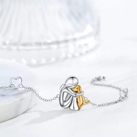 SPJ Factory Direct OEM ODM Ensemble de bijoux de luxe en argent S925 avec CZ, motif fille et chien enlacés en 3D, collier, boucles d'oreilles et bracelets, pour les amoureux des animaux