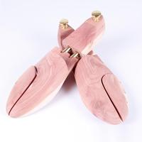 Arbre à chaussures réglable en bois de cèdre rouge et arbre à chaussures naturel à bas prix