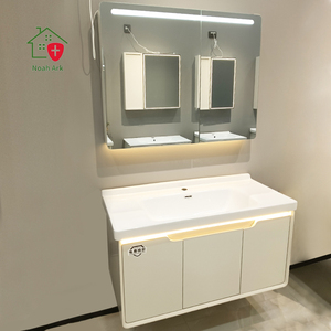 Meuble de salle de bain blanc moderne avec miroir intelligent LED, armoire murale résistante à l'humidité et à l'eau, avec dimensions personnalisées - Product Image 1