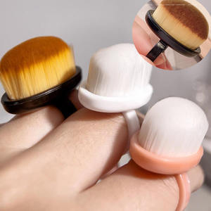 1Pc <span class=keywords><strong>Brosse</strong></span> de nettoyage de <span class=keywords><strong>la</strong></span> poussière pour l'art des ongles en plastique <span class=keywords><strong>Brosse</strong></span> à <span class=keywords><strong>boucle</strong></span> <span class=keywords><strong>Brosse</strong></span> ovale pour le nettoyage de <span class=keywords><strong>la</strong></span> poussière de gel <span class=keywords><strong>Brosse</strong></span> en forme d'anneau pour le maquillage Outils de manucure - Product Image 1