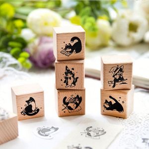Sello Autoentintable de Madera y Goma de Diseño Moderno con Tamaño Personalizado y Miles de Diseños para Invitaciones de Boda y Uso en Oficina - Product Image 1