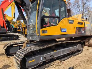 Excavatrice d'occasion Volvo EC220DL de 22 tonnes à chenilles longues avec moteur et réducteur pour travaux de terrassement et construction municipale - Product Image 4