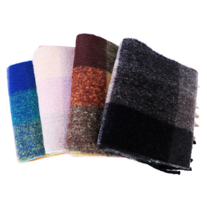 All'ingrosso colore a contrasto invernale morbido tenere calde sciarpe a quadri con nappe Tippet per le donne