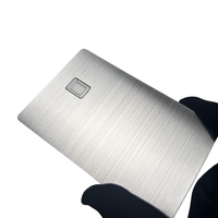 Carte bancaire verticale en acier inoxydable de qualité supérieure 0,8 mm, brossée, avec fente pour puce 4442 et bande magnétique