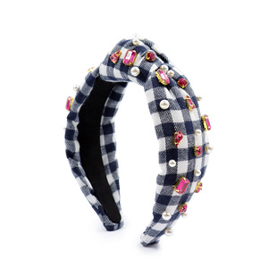 عصابة رأس نسائية عصرية على شكل زهرة فاخرة مزينة بالكريستال - Product Image 6