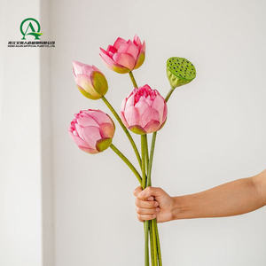 Set di stelo di fiori di loto con <span class=keywords><strong>fiore</strong></span> di loto e ninfea per matrimonio con fiori lunghi stelo loto Bouquet da sposa per decorazioni da giardino per feste - Product Image 3