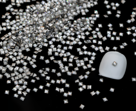 White SQ--2mm