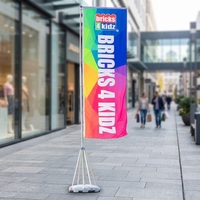 Drapeau publicitaire de plage Nobori personnalisé, grande bannière extérieure pour événements, mât de drapeau télescopique géant triangulaire en aluminium durable