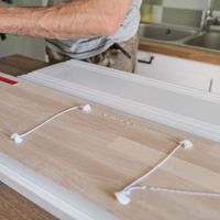 Émulsion d'acétate de vinyle aqueuse à haute résistance, écologique, résistante aux intempéries, pour usage industriel, adhésif liquide pour le travail du bois