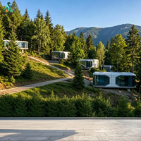 Maison-capsule spatiale de luxe, cabane préfabriquée pour complexe hôtelier, camping de glamping, zone panoramique, chambre d'hôtel avec fenêtre panoramique et salle de bain