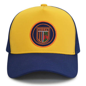 Casquette 5 panneaux perforée au laser avec logo personnalisé, respirante et imperméable pour le camping - Product Image 1