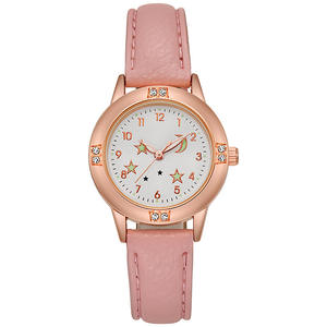 Reloj De Mujer Con Correa De Cuero Tachonado De Diamante Luminoso Y Aleación Reloj De Cuarzo Oro Rosa - Product Image 4