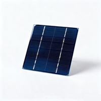 Panneau solaire monocristallin en silicium 580W Double vitrage 590W 600W Modules photovoltaïques bifaciaux demi-cellules PERC 22% d'efficacité Tout noir