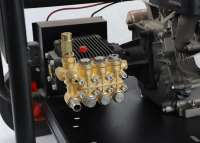 Ventes d'usine Moteur 190F 4500PSI/250Bar Nettoyeur haute pression à essence Portable Machine à laver pour l'industrie du lavage de voitures