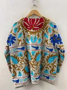 เสื้อคลุมกิโมโนยาวปักลายสัตว์แบบซูซานี ทำจากกำมะหยี่ งานแฮนด์เมด เป็นมิตรต่อสิ่งแวดล้อม เหมาะสำหรับสวมใส่เป็นเสื้อคลุมชั้นนอกในฤดูหนาวสำหรับผู้หญิง - Product Image 5