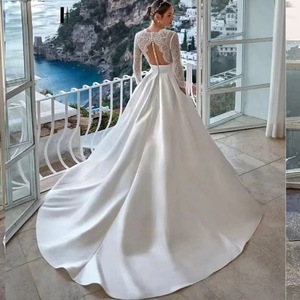 S1262R nueva gran oferta encaje bordado apliques satén cola Super Hada Simple temperamento Hada novia vestido de novia ligero - Product Image 2