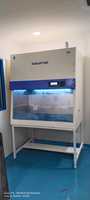 Cabine de biosécurité professionnelle, conception excellente, flux d'air 4x2x2, fournitures de laboratoire ODM/OEM, garantie 1 an