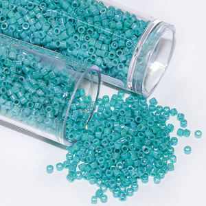 Set di <span class=keywords><strong>Perline</strong></span> in Vetro Giapponesi <span class=keywords><strong>Miyuki</strong></span> in Tubo da 10 Grammi x 116 Colori per la Creazione di Gioielli, Collane e Bracciali - Product Image 4