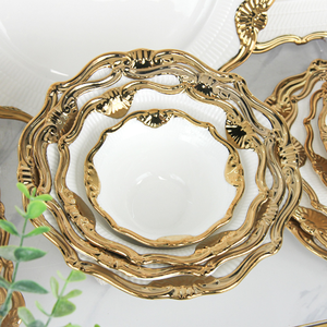 Nuovo Set di piatti per cena in oro di porcellana di lusso con bordo in oro nordico Set piatti in ceramica bianca piatti per matrimonio - Product Image 3