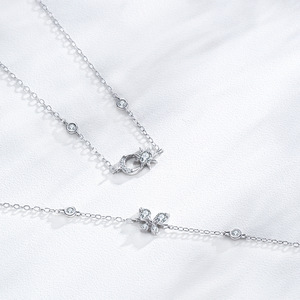 Pulsera de Cadena con Sol y Luna de Plata de Ley S925 y Circonita - Regalo de San Valentín para Mujer, Versión de Cobre Personalizable - Product Image 4