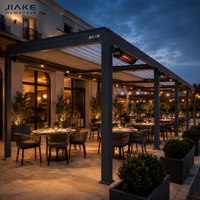 Kommerzielle Aluminium-Lamellenpergola-Lösung mit Heizung und einziehbarem Dach für Restaurant-Hotel-Außenterrassen