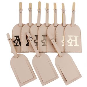 Étiquette de bagage de voyage personnalisée en cuir PU, élégante et résistante à l'eau, avec nom et lettres estampées or – Cadeau idéal - Product Image 1